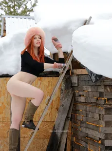 Nude In Russia Tatjana E In Snow Issue 011323 x128 123456913