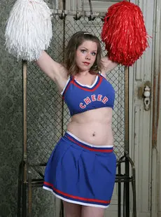 Nadine 20090511 Lena Bound Cheerleader