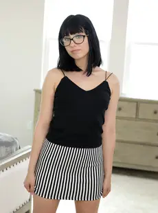 Nubiles Porn - Step Siblings Caught - 2019.07.04 - Daphne Dare - My Obedient Step Sister