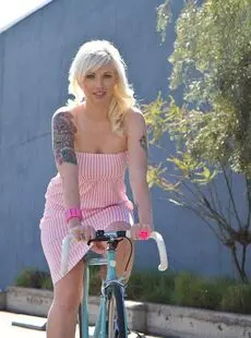 Platinum Blonde Amateur Lynn Pops Shows Off Her Tits Atop Her Bicycle