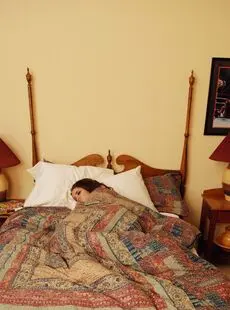 Tattooed Teen Jeska Vardinski Wakes Up From A Snooze With No Clothes On