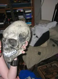 Private Hardcore Irish Girl With A Skull
