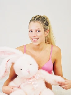 Ftvgirls Mandi Pink Bunny 1600