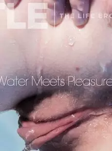Linsy A Water Meets Pleasure