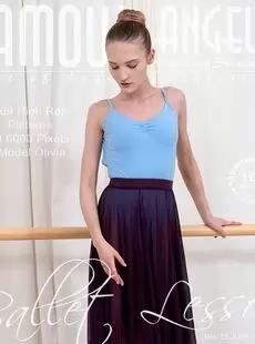 20220302 AmourAngels Olivia Ballet Lesson 15 Jul 2019