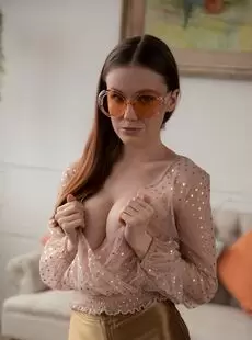 20190910 PlayboyPlus Emily Bloom Touch Of Gold