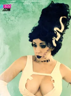 KaylaKiss Kayla Kiss Bride of Frankenstein Cosplay 2016 10 30 76x 4899x3266px 125919869