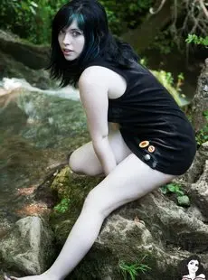 Suicide Girls Voly In The River X58