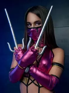 20220519 VRCosplayX 28022020 Lana Roy in Mortal Kombat Mileena A XXX Parody 1500x1000px x22