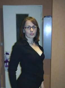 AMALAND hot milfs in glasses