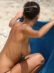 AMALAND topless naked beach gal