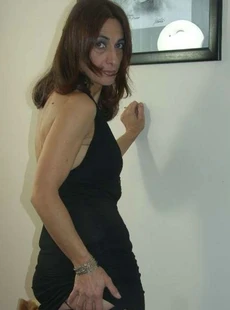 Jolanda Little Black Dress1