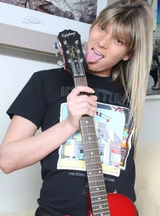 TransexualFun Angelina Torres Shemale with her Guitar x132 122816164