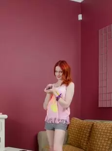 ExclusiveTeenPorn Doreen Play Game