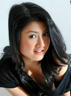Monica Tang 06