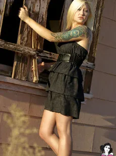 SuicideGirls Alicee - Gimme Shelter