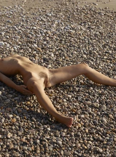 Hegre Quality 20140411 milena nude pebble beach x51 7500x10000