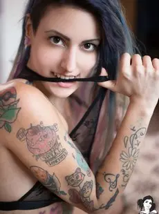 Suicide Girls Souffle Dont Touch Me 3334761 X53 2432x3648px