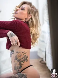 Suicide Girls Danimarie365 The Voyeur 28072018 X46 4199x5500px