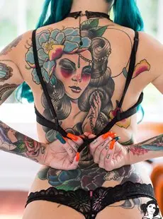 Suicide Girls Scarlet Sappfire Vieni Con Me X43 6300x2832 Nov 9 2017