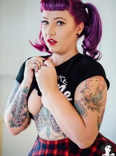 SuicideGirls Diamant - So Kiss Me