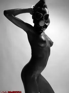 NeoNasty Gas Mask Fetish   Cedez Slick   x70