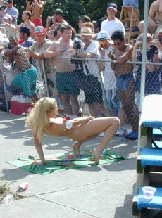 AMALAND Drunk Girls In A Naughty Outdoor Event 3