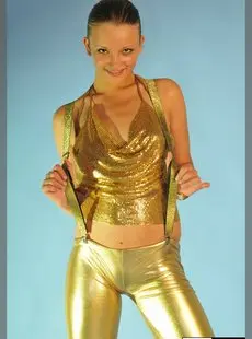 FetiStyle Kitty   Shiny Gold Top Capri Pants set released 24 August 2014   1993x3000 x58