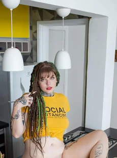 Suicidegirls Henriqueta Sunny Side Up 55 Photos Apr 26 2022