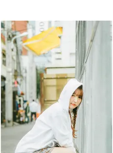 Photobook Yua Mikami NEWLOOK girl meets street 20200601