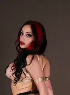 Tieable com Dani Divine Red And Gold