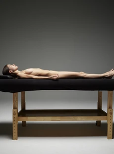 Hegre Quality 20190328 Leona Naked Massage Art