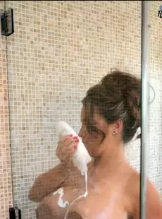 Sarah Randall Shower Soaker Set 1 3 Bts