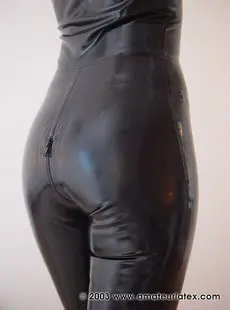 Latexotica 530