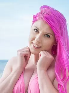 Shephyracosplaysg Photo Album Pinky To The Beach Suicidegirls