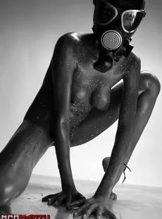 NeoNasty Gas Mask Fetish   Cedez Slick   x70