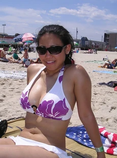 AMALAND big tits on this beautiful beachloving asian teen