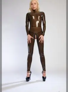 66Latex katja   02 x86