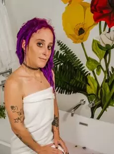 20220412 SuicideGirls 20220412 Breebreestease Bath time blossoms and boobies 5090006 x45