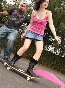 PornPros FreaksOfCock Violet Monroe - Skater Chick Ollies Massive Cock