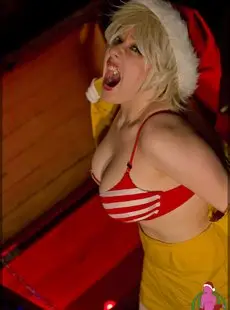 Cosplay Holiday Special
