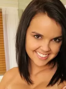 Dillion Harper Kiss It