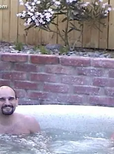 4RealSwingers 20010504 Swing Cam Hottub 4Some