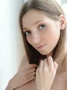 ExclusiveTeenPorn Kiki Delicious Teen